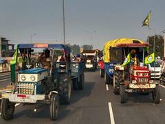 Farmer Protest: किसानों का दिल्ली कूच करना हुआ बेहद मुश्किल, बॉर्डर पर दिल्ली पुलिस ने लगाए बैरिकेड्स