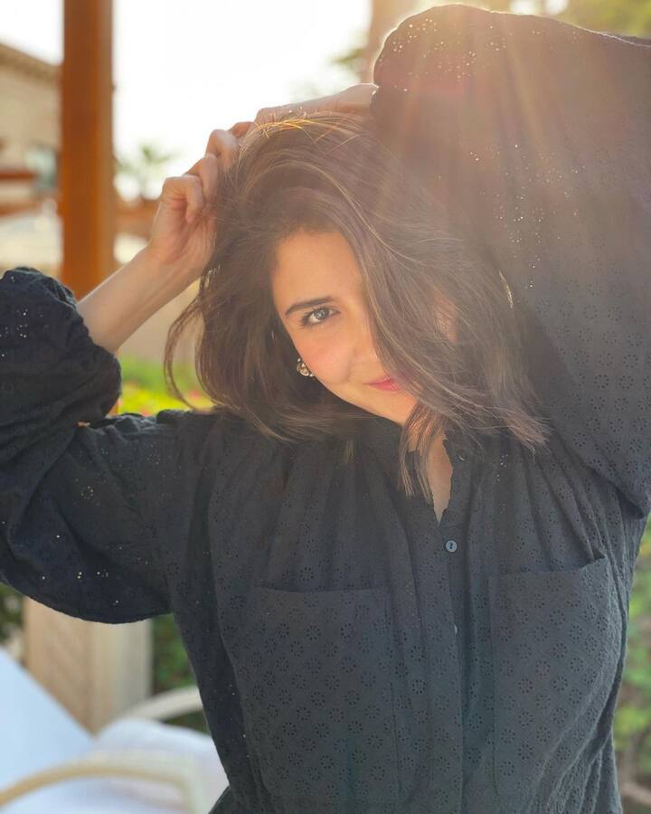Anushka Sharma commands a follower base of 55 million on Instagram and the ‘Band Baaja Baaraat’ actress often treats her fans with her beautiful pictures. (Image courtesy - @anushkasharma/Instagram)