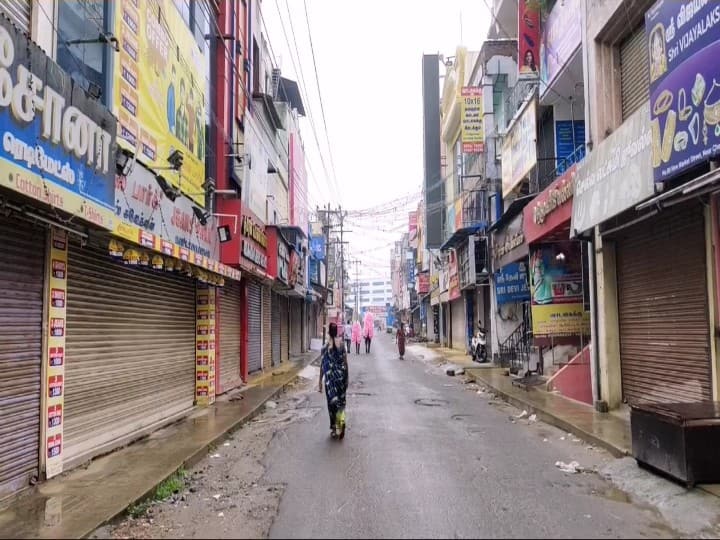 Full blockade agitation to control yarn price hike in Tirupur நூல் விலையை கட்டுப்படுத்த கோரி திருப்பூரில் முழு அடைப்பு போராட்டம்