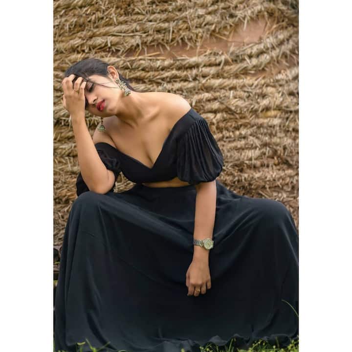 రీతూ చౌదరి హాట్ పిక్స్ (Image credit: Instagram)