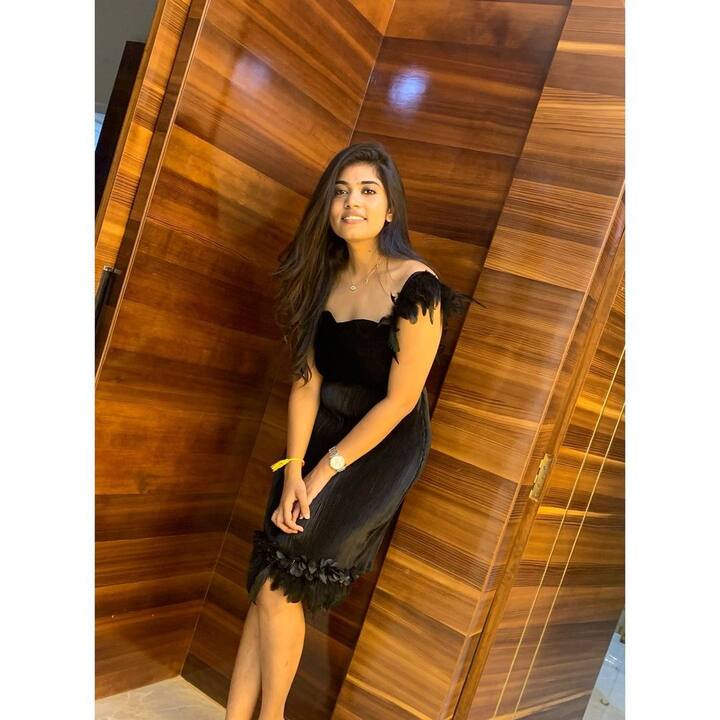 రీతూ చౌదరి వర్మ హాట్ పిక్స్ (Image credit: Instagram)