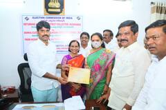 MLC Kavita : ఎమ్మెల్సీగా కవిత ఏకగ్రీవం .. ధృవీకరణ పత్రం అందించిన రిటర్నింగ్ ఆఫీసర్ !