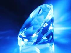 Surat Crime News: सूरत में हीरा कारोबारी से ठगी, नकली हीरे बेचकर लगाया हजारों का चूना