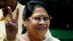 Kolkata Municipal Election: 'মানুষের পাশে থেকেছি, অপরাধ মূলক কাজ বন্ধ করেছি', প্রার্থী হয়ে বললেন মালা রায়। Bangla News