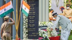 26/11 Mumbai Terror Attack: বিভীষিকাময় মুম্বই জঙ্গি হানার ১৩ বছর পূর্তি, শহিদদের শ্রদ্ধার্ঘ্য