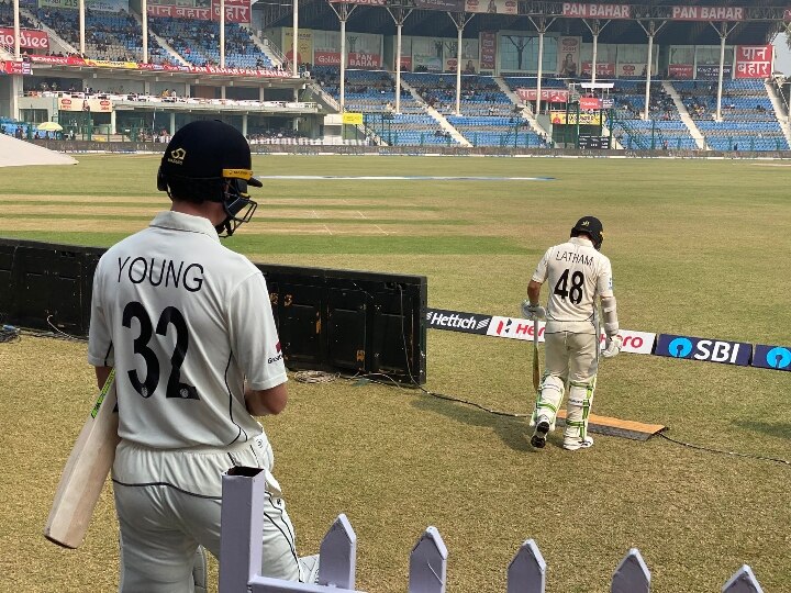 IND vs NZ 1st Test: 345 ரன்களுக்கு ஆல்-அவுட் ஆனது இந்தியா...! முதல் இன்னிங்சை தொடங்கியது நியூசிலாந்து...!