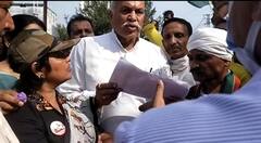 Sehore News: मध्य प्रदेश के सीहोर में कांग्रेस कार्यकर्ताओं का प्रदर्शन, प्रशासन पर लगाए कई आरोप