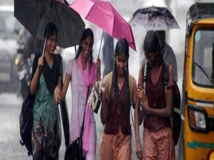 Heavy Rain: Many districts schools and colleges holiday at today லீவு.. லீவு.. மிரட்டும் மழையால் இந்த மாவட்டத்துக்கெல்லாம் இன்று விடுமுறை..!