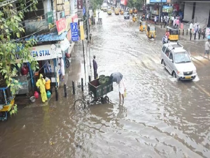 Red Alert Warning : இந்த மாவட்டமெல்லாம் மழை வெளுக்கும்.. ரெட் அலர்ட் அறிவிப்பு.. வானிலை மைய எச்சரிக்கை!