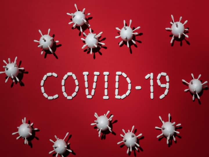 Covid-19 New Variant Omicron symptoms and prevention tips Omicron symptoms: కోవిడ్-19 కొత్త వేరియెంట్ ‘ఒమిక్రాన్’.. ఇది డేల్టా కంటే డేంజరా? లక్షణాలేమిటీ?