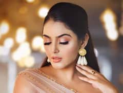 Monal Gajjar Photos: అందం ఉన్నా... అదృష్టం కలిసిరాని మోనాల్