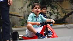 Taimur Ali Khan Pics: কখনও দৌড়োচ্ছেন, কখনও সাইকেল চালাচ্ছেন, বান্দ্রায় ক্যামেরাবন্দি তৈমুর