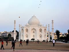 Taj Mahal In Madhya Pradesh! Man Builds Replica Of Monument As Symbol Of Love For His Wife — See Pics