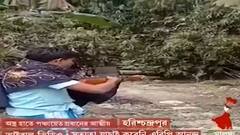 Malda: হরিশ্চন্দ্রপুরে TMC প্রধানের আত্ময়ীকে অস্ত্র প্রশিক্ষণ, অভিযুক্ত গ্রেফতার | Bangla News