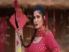 Sapna Choudhary Dance Video: 'ठेके आली गली' गाने पर सपना चौधरी के इस डांस वीडियो ने उड़ाया इंटरनेट पर गर्दा