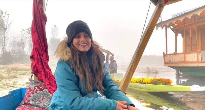 యాంకర్గా కెరీర్ స్టార్ట్ చేసిన ప్రశాంతి బడా స్టార్స్ ని ఇంటర్యూ చేసింది. 'అనగనగా అలా జరిగింది', 'ఎఫైర్', 'లైన్' సినిమాల్లో నటించిన ప్రశాంతి టీవీ సీరియల్స్లో విలన్ రోల్స్ లో తనకుంటూ ప్రత్యేక గుర్తింపు తెచ్చుకుంది.