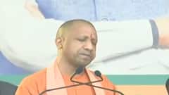 UP Election 2022: Jaunpur से सीएम योगी का सपा पर निशाना, '2017 के पहले सत्ता के लोग दंगा करवाते थे'|