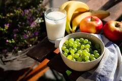 Ayurveda Milk Benefits: দুধ পানের উপযুক্ত সময় কখন? কী বলছে আয়ুর্বেদ?