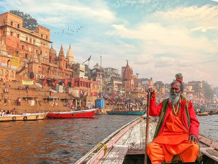 IRCTC tour package for Ayodhya, Varanasi, Nandigram, Prayagraj and Chitrkoot chcek here details Indian Railways: न्यू ईयर पर करें अयोध्या, वाराणसी समेत इन 5 स्थानों के दर्शन, खर्च होंगे सिर्फ 7500 रुपये