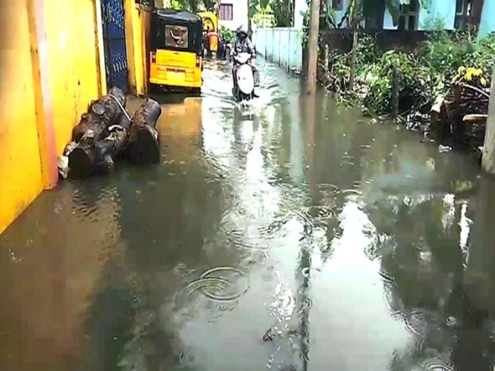 Red Alert Warning : இந்த மாவட்டமெல்லாம் மழை வெளுக்கும்.. ரெட் அலர்ட் அறிவிப்பு.. வானிலை மைய எச்சரிக்கை!