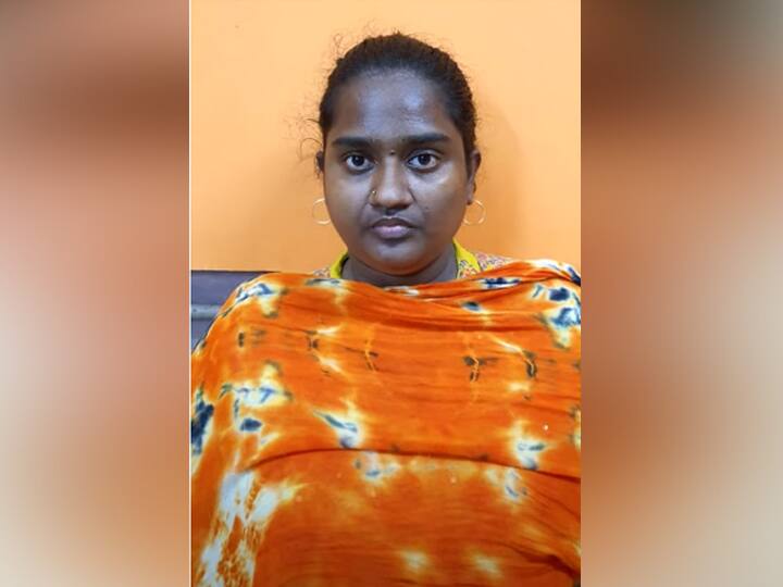 புடவை வாங்கி விட்டு பணம் கொடுக்காமல் எஸ்கேப் - டிப்டாப் பி.டெக் பட்டதாரி பெண்ணை கேட்ச் செய்த போலீஸ்