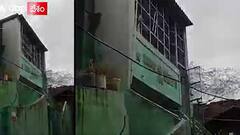 Kadapa Floods: రైల్వే కోడూరులో కళ్ల ముందే కూలిపోయిన ఇల్లు