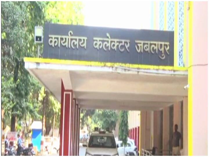 Jabalpur Mahadev Mandir Trust Shantinagar administration free land worth Rs 250 crore of temple trust from land mafia ANN Jabalpur News: जबलपुर में मंदिर ट्रस्ट की 250 करोड़ से ज्यादा की जमीन भूमाफिया से छुड़ाई गई, जानिए क्या है पूरा मामला