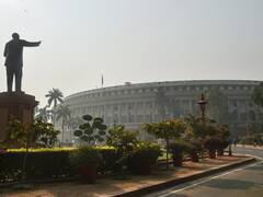 Parliament Winter Session: सोमवार से संसद का शीतकालीन सत्र, सरकार को घेरने की रणनीति तैयार, क्या एकजुट रहेगा विपक्ष?