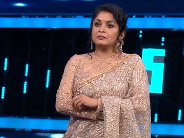 Disappointed hosting by ramyakrishnanBad judgement in #Ciby issue & being partial - says netizens Ramyakrishnan on Bigg boss | சிபி விஷயத்துல ஏன் இவ்வளவு ரூடு.. ஆண்டவர அனுப்புங்க.. ரம்யா கிருஷ்ணனை சாடும் நெட்டிசன்கள்