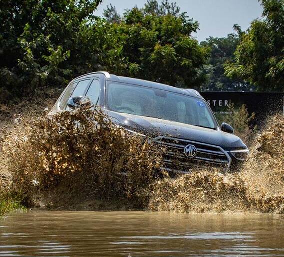 MG Gloster चं एक वर्ष पूर्ण