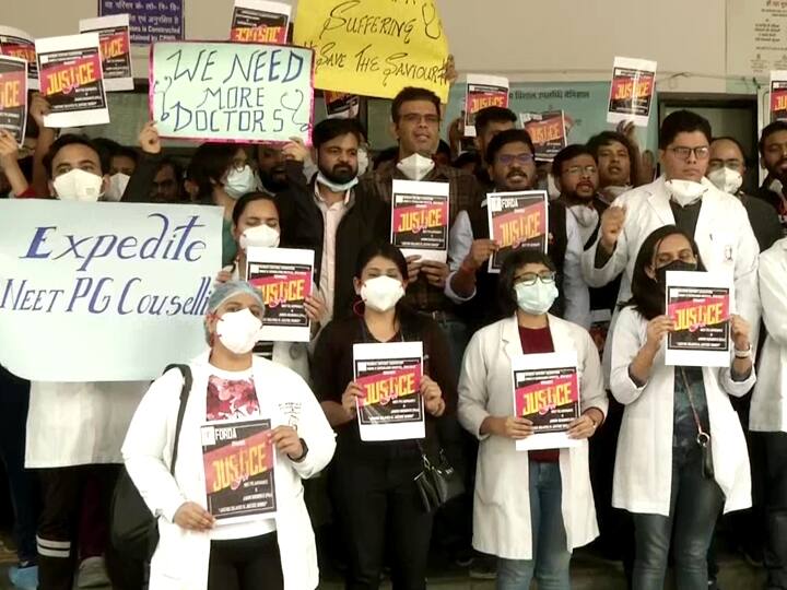 Resident Doctors’ Strike: Withdrawal From OPD Services To Continue To Press For Demands Over NEET PG 2021 Resident Doctors’ Strike: Withdrawal From OPD Services To Continue For Demands Over NEET PG Counselling