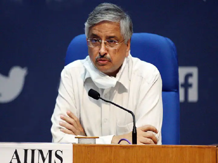 Omicron Variant: वैक्सीन पर भारी पड़ेगा कोरोना वायरस का ओमिक्रोन वेरिएंट? AIIMS डायरेक्टर के बयान से बढ़ा डर