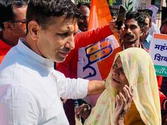 Indore News: महंगाई को लेकर पूर्व मंत्री जीतू पटवारी ने की जनजागरण यात्रा, घर- घर जाकर लोगों से कही ये बात