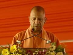 Gorakhpur News: सीएम योगी ने 316.17 करोड़ की परियोजनाओं का दिया तोहफा, कहा- पीएम मोदी गोरखपुर को देंगे कई सारी सौगातें