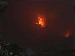 Delhi Fire: दिल्ली में नेब सराय की झुग्गियों में लगी आग, 20 गाड़ियां मौके पर पहुंची