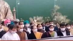 Winter Session: কৃষকদের দাবিদাওয়া নিয়ে সংসদে ধর্নায় সনিয়া-রাহুল, ১১ বিরোধী দলের বৈঠক| Bangla News