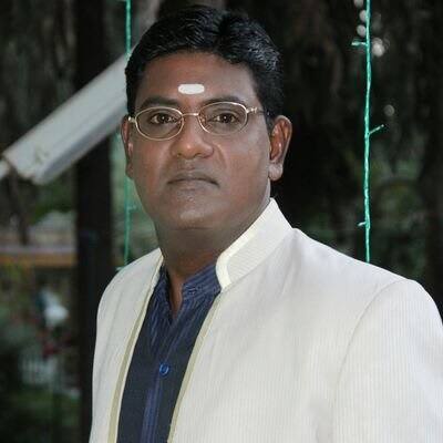 शो में मिस्टर अय्यर का किरदार निभाते हैं तनुज महाशब्दे, तनुज 45 साल से ज्यादा के हो चुके हैं लेकिन अभी तक अविवाहित हैं.