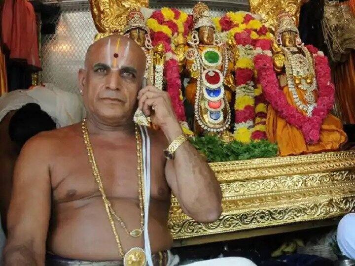 Andhra Pradesh: Tirumala Tirupati Devasthanam OSD 'Dollar' Seshadri Dies Of Cardiac Arrest In Visakhapatnam Andhra Pradesh: Tirumala Tirupati Devasthanam OSD 'Dollar' Seshadri Dies Of Cardiac Arrest In Visakhapatnam