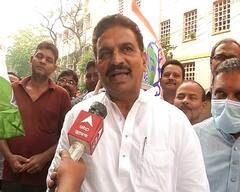 KMC Election: সন্তোষ পাঠকের সৌজন্যে ১৫ বছর ধরে কংগ্রেসের গড় ৪৫ নম্বর ওয়ার্ড, এবারও লড়াইয়ে তিনি| Bangla News