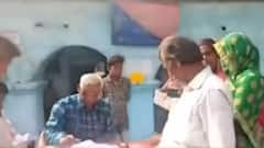 Bihar Janta Darbar without any government official; video goes viral