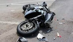 Shane Warne Accident: શેન વોર્નનો ભયંકર અકસ્માત, 15 મીટર સુધી બાઇક સાથે ઘસડાયો, પુત્ર પણ હતો સાથે