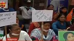 Kolkata Municipal Election: ১০৩ নম্বর ওয়ার্ডে প্রার্থী নিয়ে অসন্তোষ, রাস্তায় বসে বিক্ষোভ TMC কর্মীদের একাংশের | Bangla News