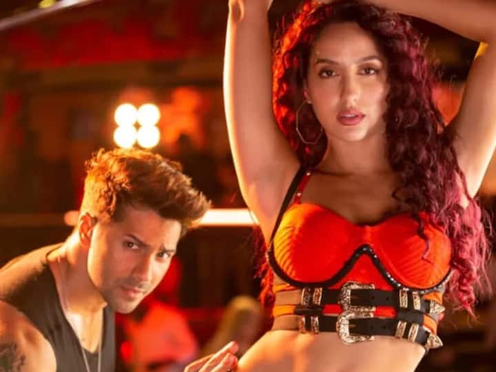 Varun Dhawan and Nora Fatehi dance on Haaye Garmi Song at a wedding in Delhi Haaye Garmi Song: दिल्ली की सर्दी में Haaye Garmi गाने पर Varun Dhawan-Nora Fatehi ने किया धमाकेदार डांस, देखें वीडियो