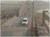 Kolaghat Bridge Collapse: देखते ही देखते धराशाई हो गया शाहंजहांपुर का कोलाघाट पुल, देखें वीडियो