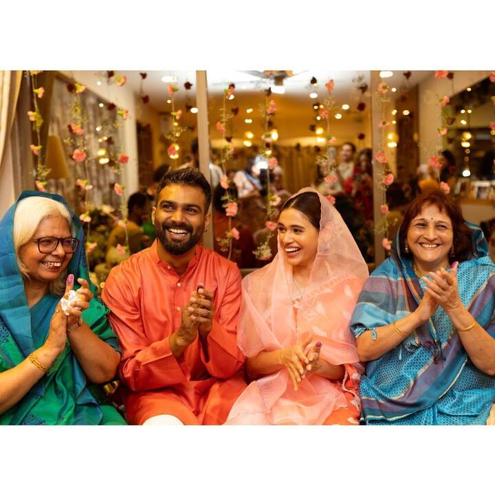 शाल्मलीने गायलेल्या दारू देसी, परेशान , बालम पिचकारी या गाण्याला प्रेक्षकांची विशेष पसंती मिळाली होती. (Photo:@shalmiaow/IG)