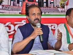 Madhu Yaskhi: మోచేతికి బెల్లం రాసుకుని నాకమన్నట్లుగా కేసీఆర్ తీరు.. సీఎంపై మధు యాష్కీ ఫైర్