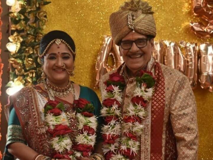 अनुपमा के आने वाले एपिसोड में बा और बाबूजी की 50वीं सालगिरह सेलिब्रेट होने जा रही है. इस खास मौके पर दोनों की एक बार फिर से शादी रचाई जाएगी. दोनों दूल्हा और दुल्हन की तरह सजे-धजे नजर आएंगे.