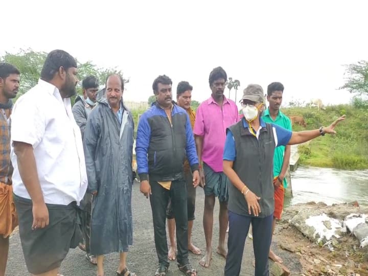 tamil Nadu Rural Development Secretary Amutha IAS has warned that it is illegal lease lakes and ponds arbitrarily ஏரி, குளங்களை தன்னிச்சையாக  ஏலம் விடக்கூடாது...!  அமுதா ஐ.ஏ.எஸ் கொடுத்த அதிரடி எச்சரிக்கை..