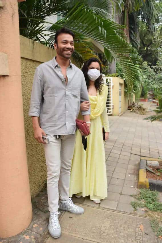 अनेक दिवसांपासून चाहते अंकिता लोखंडे आणि विकी जैन यांच्या लग्नाची आतुरतेने वाट पाहत होते.