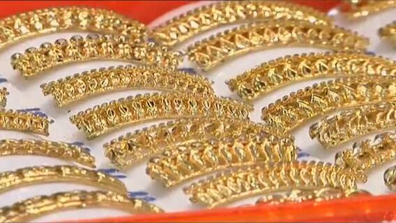 Gold Rate Hike : ऐन लग्नसराईत सोने-चांदीच्या दरांमध्ये वाढ, जाणून घ्या नवे दर